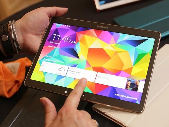 三星Galaxy Tab S新款平板真机图赏 轻薄旗舰，笔显锋芒